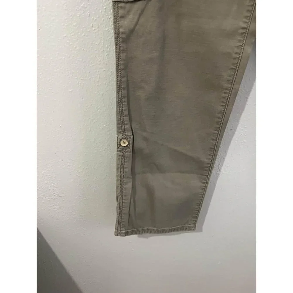 Women's Eddie Bauer Cargo Pants Size 8